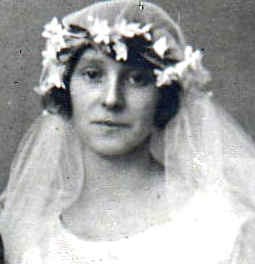 Photo of photos/Isabella Ogilvie McLennan portrait